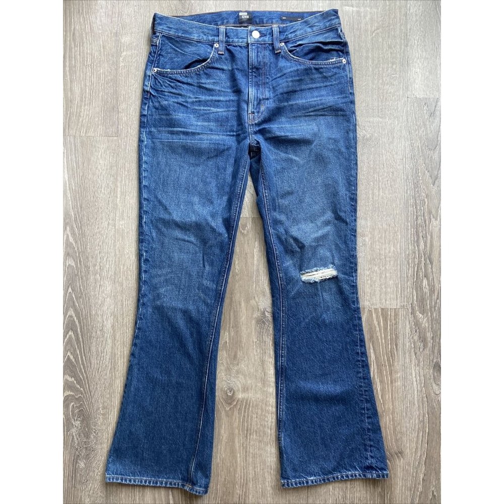Edwin Jeans averi flare size 30. Distressed